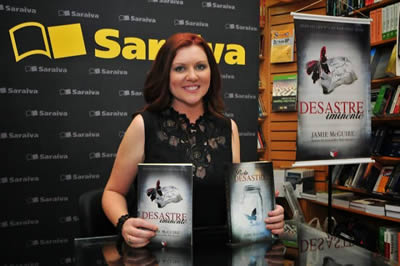 Jamie McGuire no Brasil!